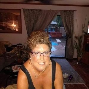 Meet your Posher, Clare